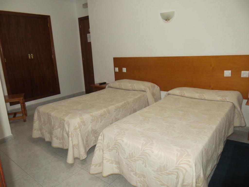 Hostal Galicia Don Benito Extérieur photo